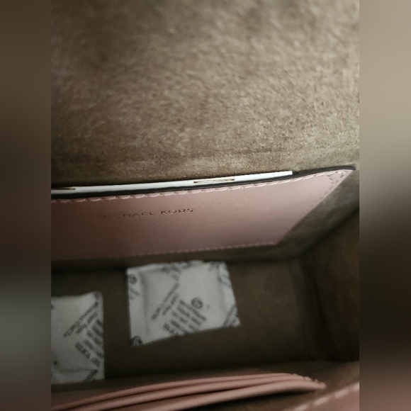 Michael Kors Greenwich Handbag - Picture 9 of 10